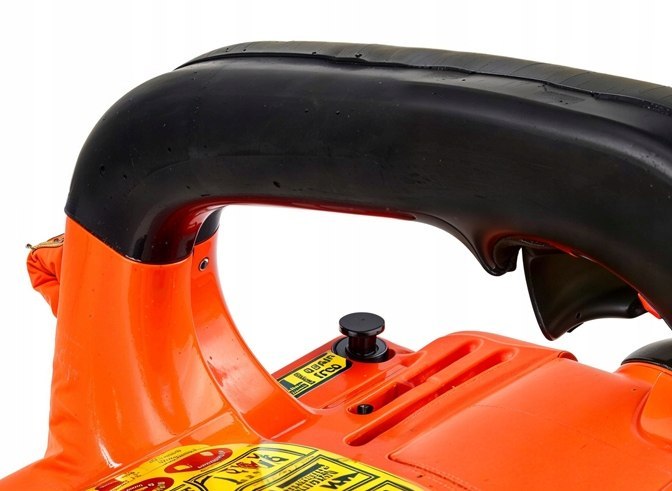 BENZÍNOVÝ ZAHRADNÍ FUKAR NA LISTÍ, SNĚH A TRÁVU 5,2 HP  OD9104 