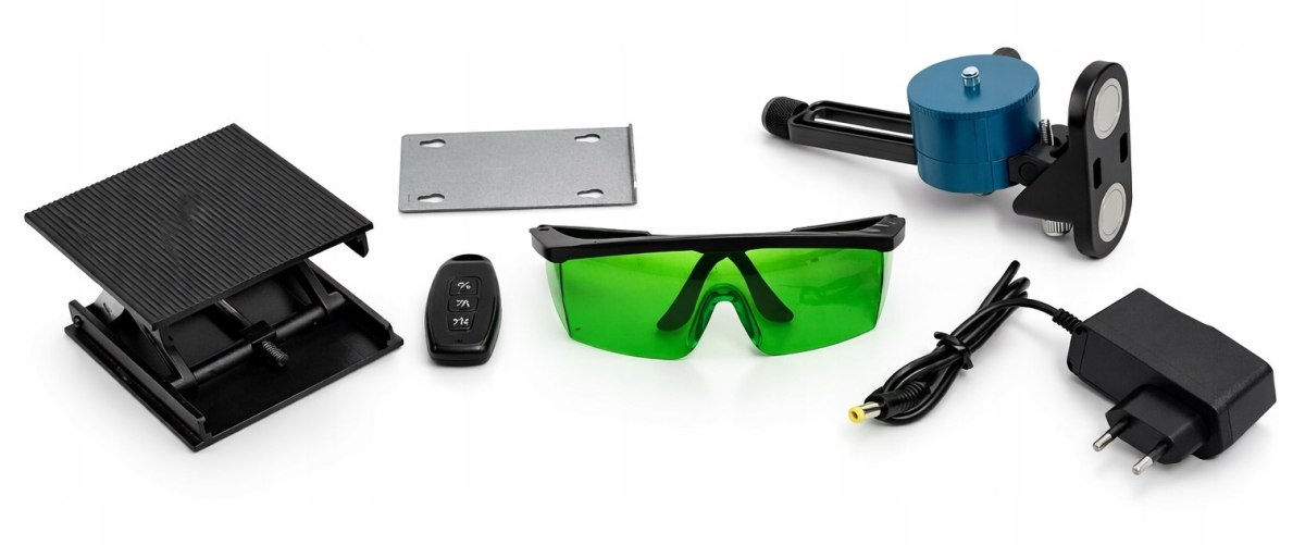 LASEROVÁ VODOVACÍ PŘÍSTROJ KŘÍŽOVÝ LASER ZELENÝ SAMONIVELAČNÍ 4D 360 + STATIV od4019